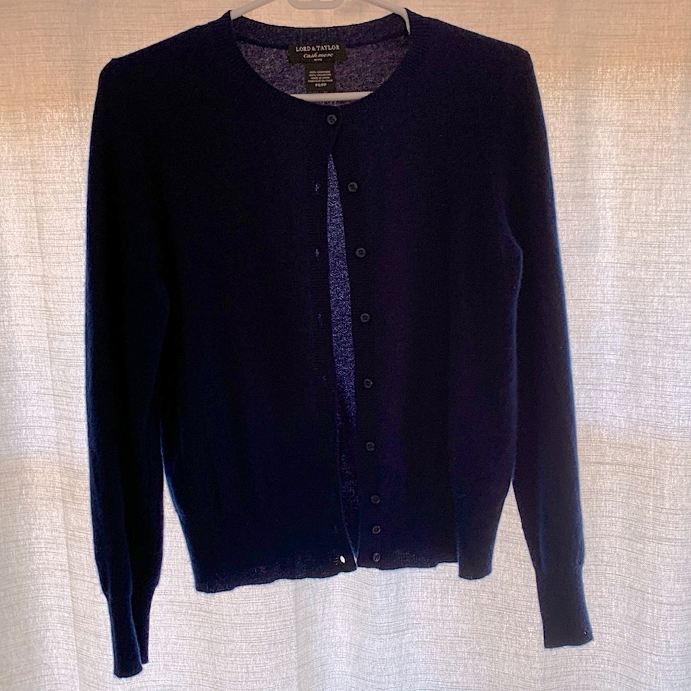 100% Cashmere navy blue cardigan